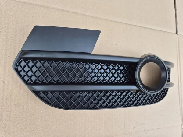 Rejilla de Parachoques Delantera Izquierda AUDI Q3 8U 8U0807681A image 3