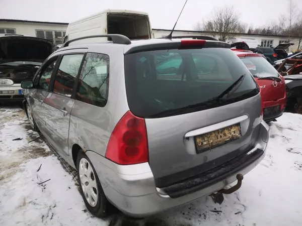 Colector de escape OEM 2196864 Peugeot 307 2.0L image 8