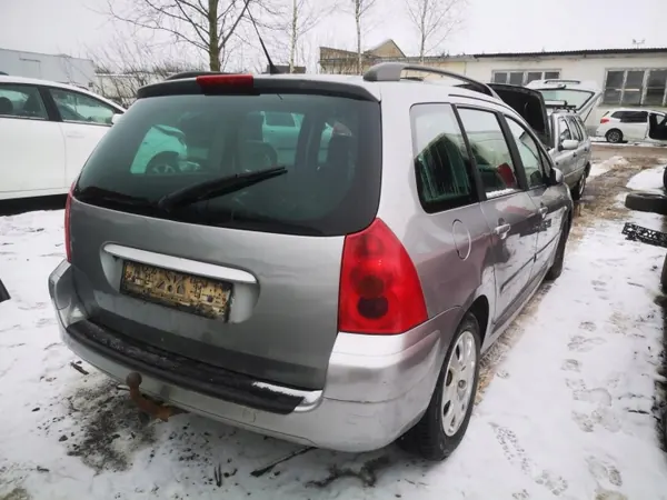 Colector de escape OEM 2196864 Peugeot 307 2.0L image 9