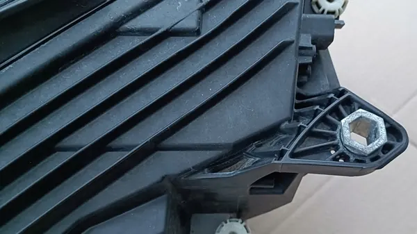 Rechter Voorlicht Mercedes-Benz GLC X253 A2538200261 image 7