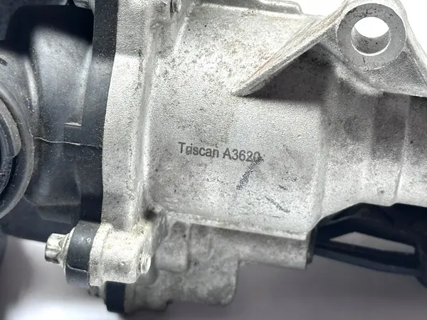 Bomba de agua Mercedes-Benz A 270 200 06 01 image 5