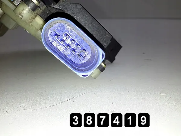 Audi A8 Block 2008 4e1837015b image 6