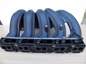 MERCEDES W209 W203 INLAATCOLLECTOR 2.7 CDI image 2