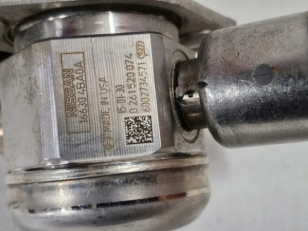 RENAULT CLIO 4 IV RS 1.6 TCE Polttoainepumppu 166304BA0A image 4