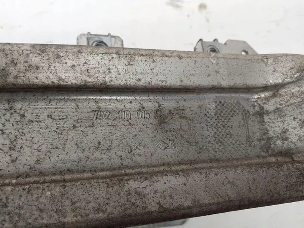 Etupuskuri Renault Grand Scénic III 752100015R image 8