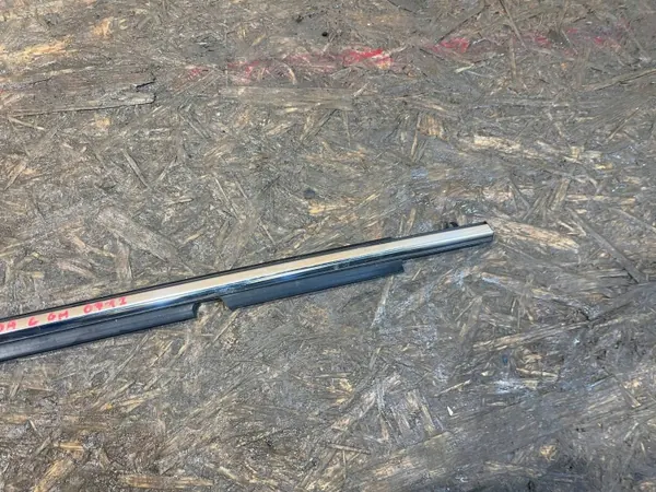 Mazda 6 GJ III Dörrtätning OEM GHK1RRR2 S2510G328 image 4