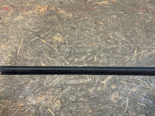 Mazda 6 GJ III Dörrtätning OEM GHK1RRR2 S2510G328 image 6