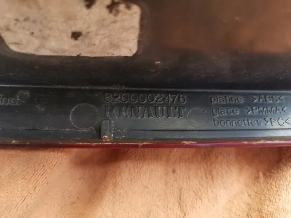 Lámpara trasera derecha Renault Laguna II HATCHBACK image 10