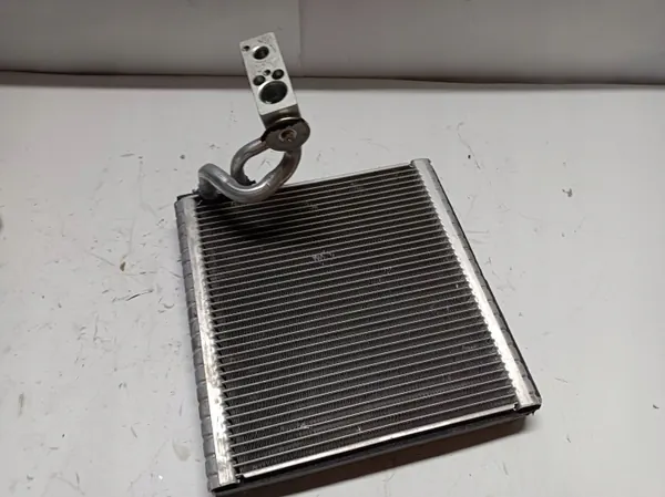 Radiateur chauffage climatisation Renault Master III OEM A31101500 image 2