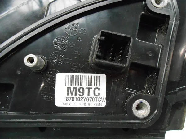 HYUNDAI IX35 Vasemman Puolen Peili 8 Pin Indikaattori TCW 876102Y070 image 10