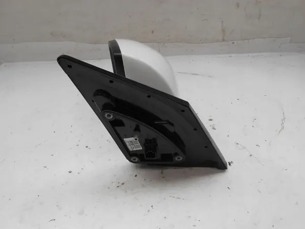 HYUNDAI IX35 Vasemman Puolen Peili 8 Pin Indikaattori TCW 876102Y070 image 6