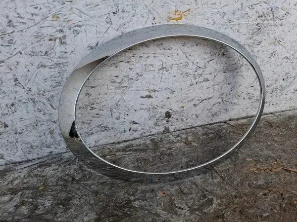 OEM 7449210 Cache Phare Chrome Droit Avant image 3