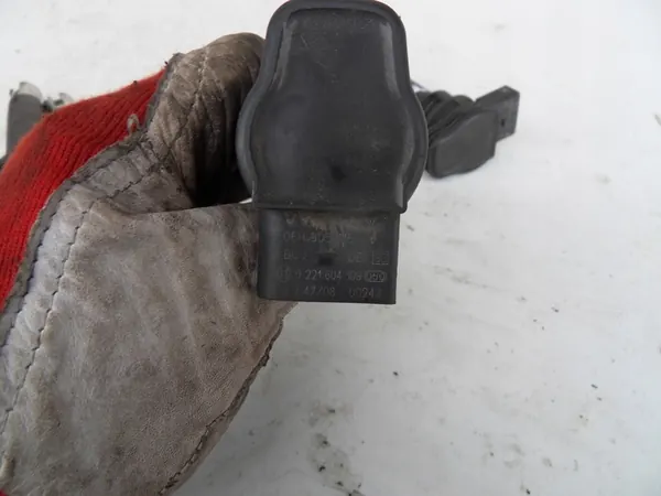 AUDI A4 B8 2007-2011 1.8 TFSI Conjunto de 4 Bobinas image 5