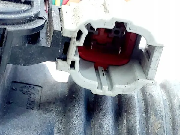 NISSAN LEAF II ZE1 Laadcontact 296B15SH0A image 4