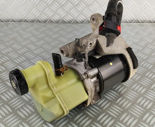 Pompe de direction OEM 111849G pour Renault image 2