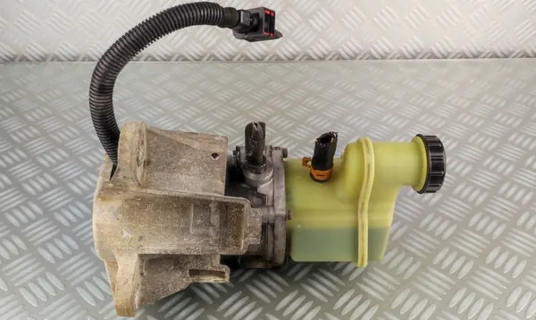Pompe de direction OEM 111849G pour Renault image 3