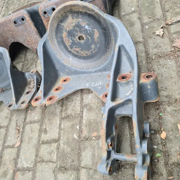 Base de montage airbag OEM 9413280341 pour Actros MP1 image 3