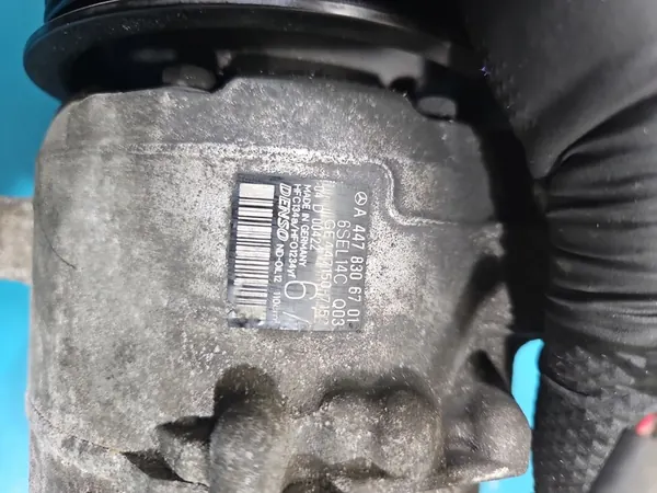 Compresor de Aire Acondicionado Mercedes Vito W447 1.75 CDI image 10