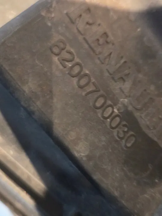 Faros delanteros derecho Thalia II 8200700030 image 9