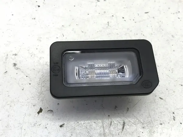 OEM 605000193AA Chery Omoda 5 Luz LED Matrícula Trasera image 2