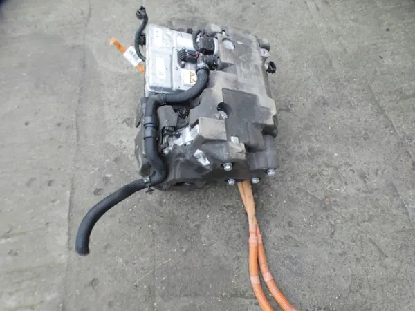 Motor elétrico Citroen DS7 Crossback OEM 9833803180 image 3
