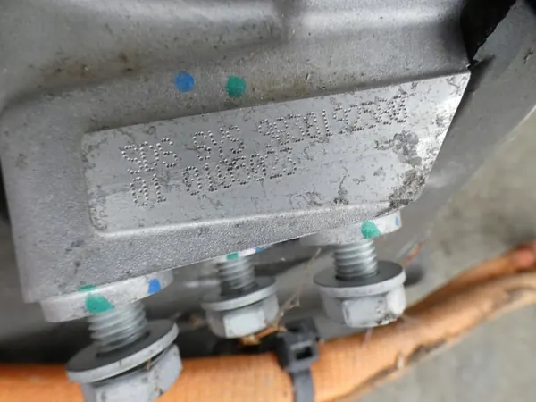Motor elétrico Citroen DS7 Crossback OEM 9833803180 image 9