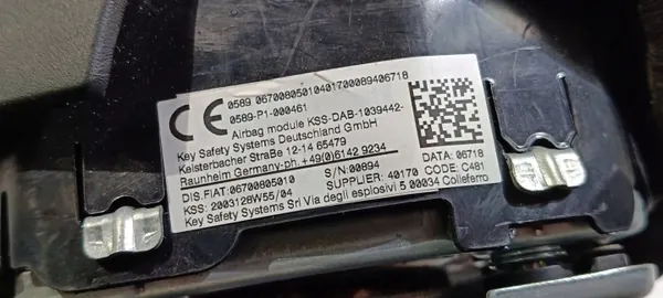 Airbag conducteur OEM 0589P1000461 pour Maserati Levante image 9