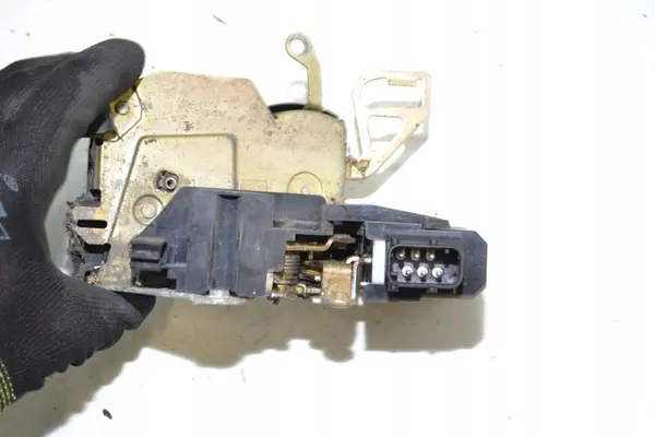 Rechts Vorderes Türschloss BMW Z3 image 3