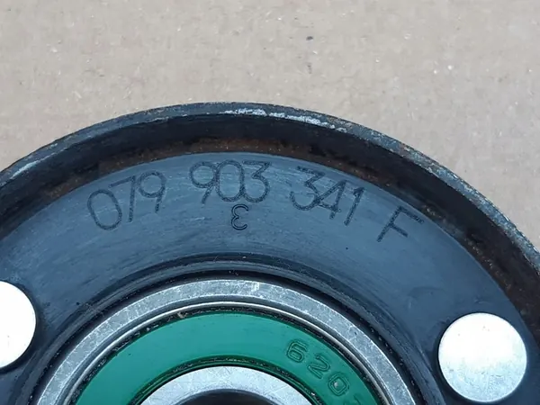 A8 D3 Q7 4L 4.2 FSI Rullefäste 079903417D image 2