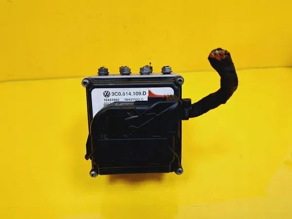 Pompe de contrôle ABS 3C0614109D VW Passat B6 image 2