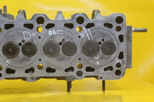 Culata Motor OEM 074103373G para VW Transporter T4 2.5 TDI image 9
