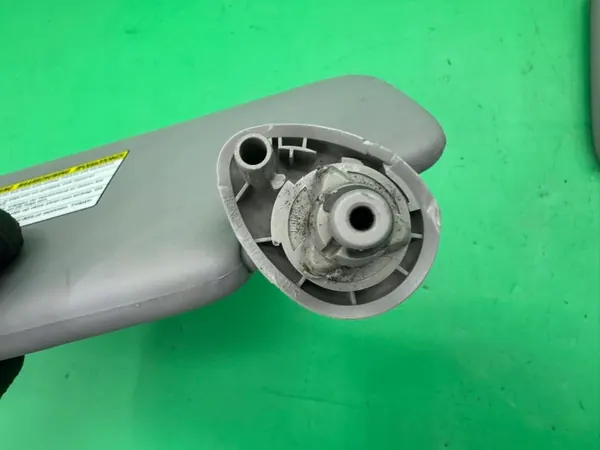 Oikea aurinkosuoja OEM Honda City V 2008-2013 image 3