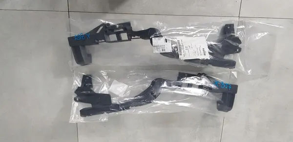 OPEL ZAFIRA C Lampfäste Fram Höger Vänster 20951665 20951664 image 2