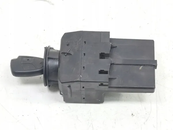 Mercedes-Benz Vito Viano W639 Stationsschlüssel 6395450108 image 8