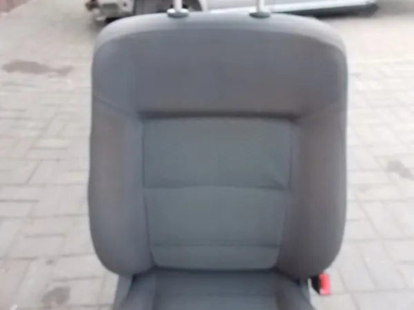 Left Seat Volkswagen Passat B5 FL 1.9 TDI 00-05 image 3