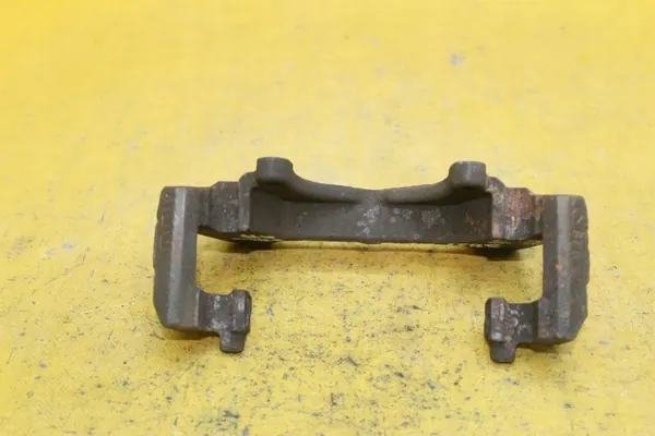 Klembeugel OEM 3831 rechts voor Audi A4 B6 image 2
