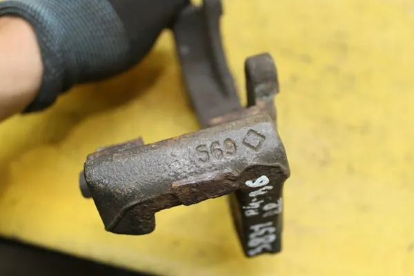Klembeugel OEM 3831 rechts voor Audi A4 B6 image 6