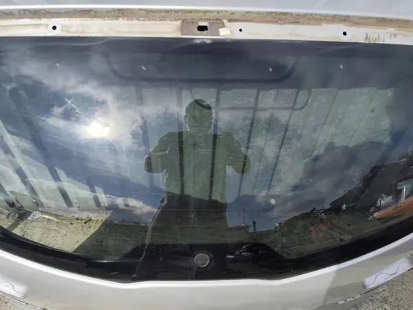 Vitre de Hayon KIA Sportage III OEM DOT618AS3M322 image 3