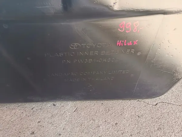 Laadbak Toyota Hilux VIII OEM PW3B1-0K300 image 4