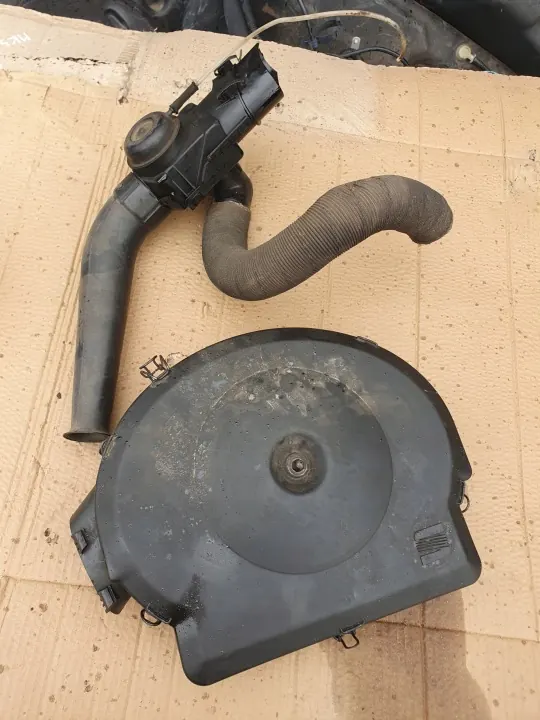 OEM Luftfiltergehäuse für Seat Cordoba 1.4 Benzin image 2