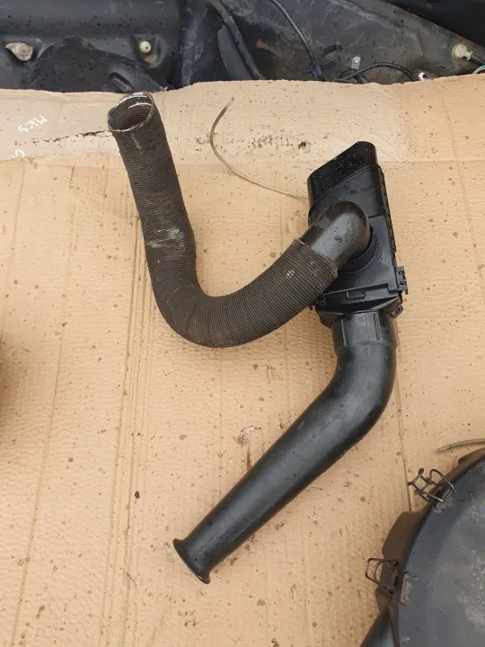 OEM Luftfiltergehäuse für Seat Cordoba 1.4 Benzin image 4