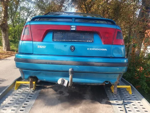 OEM Luftfiltergehäuse für Seat Cordoba 1.4 Benzin image 6