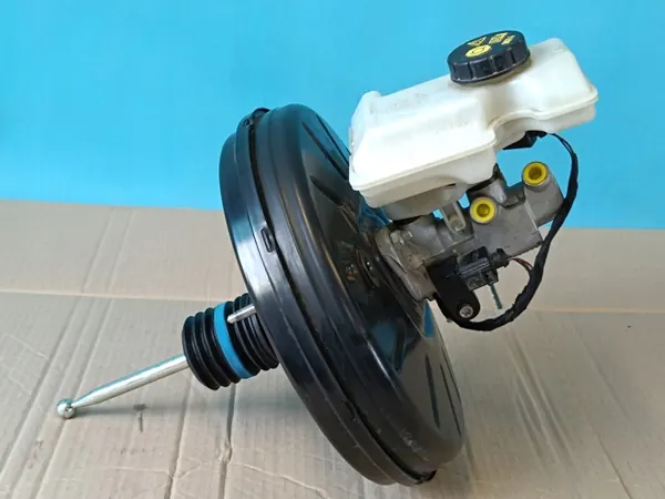 Pompe servo-frein OEM 5QH614105D pour VW Tiguan II image 4