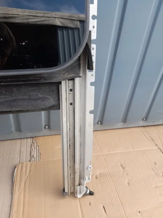 Visera Subaru Crosstrek XV II - Pieza OEM Usada image 4