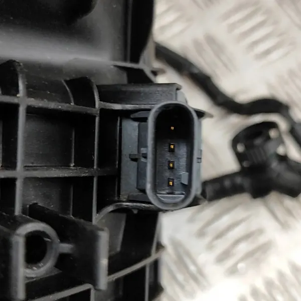 Ansaugkrümmer VW 06L133201AH 2.0L 2013 image 5