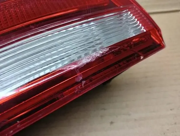 Luz trasera izquierda Audi A3 8V Sedan image 2