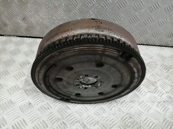 KIEKKO Captur 1.5 DCI Automaatti 8200980981 image 2