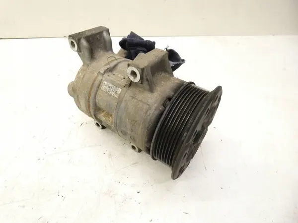 Compressore aria condizionata TOYOTA AVENSIS SEDAN 2.2L diesel 8831002400 image 2