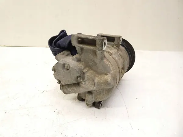 Compressore aria condizionata TOYOTA AVENSIS SEDAN 2.2L diesel 8831002400 image 5