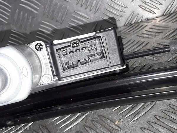 Skoda Kodiaq fönsterregulator OEM 565839461a image 7
